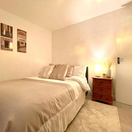 Enchanting One Bed Flat With Free Parking Hendon Kültér fotó