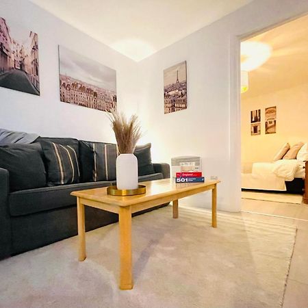 Enchanting One Bed Flat With Free Parking Hendon Kültér fotó