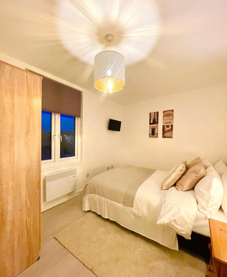 Enchanting One Bed Flat With Free Parking Hendon Kültér fotó